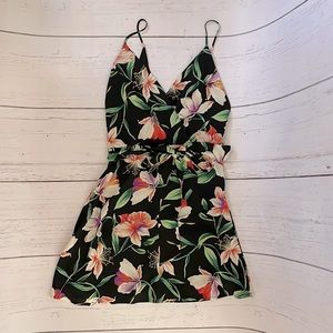 Lush from Francesca’s spagetti strap backless wrap dress size small